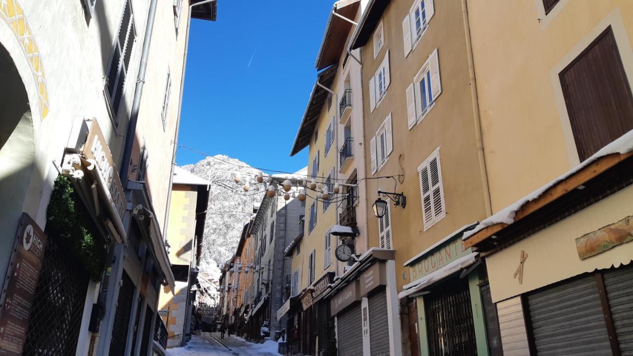 A Deux Pas ... Apartment Briancon  Exterior photo